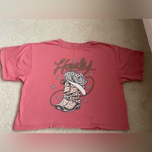 Howdy Cropped Graphic T-Shirt